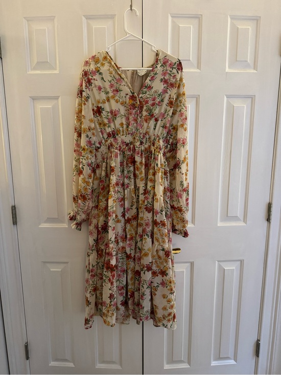 ARULA Dresses & Skirts - ARULA Cream Dress with Pink & Orange Floral Print